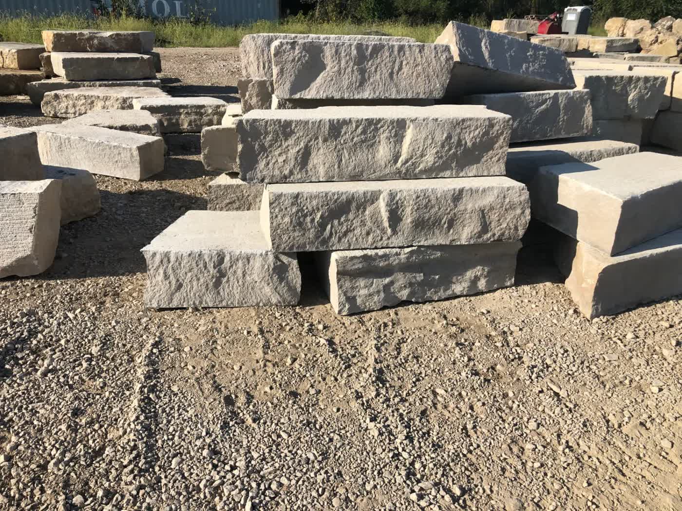 12-inch Grindstone Prairie Shell snapped stone blocks